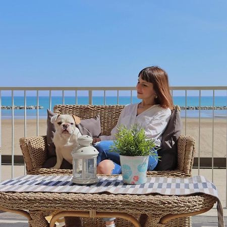 Nautic Beach Hotel Римини Экстерьер фото