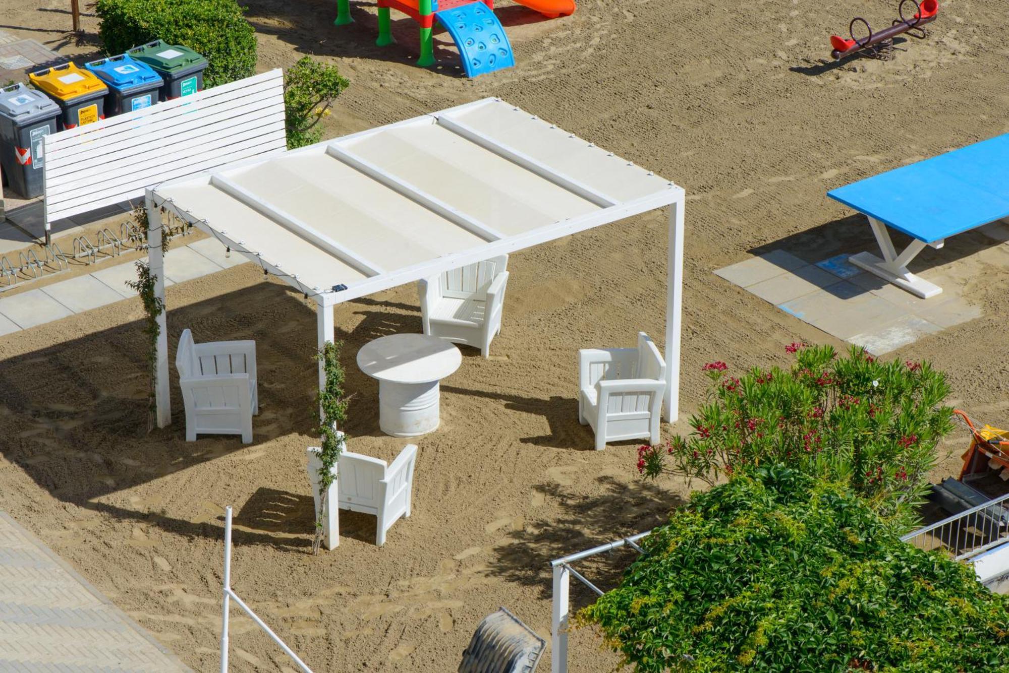 Nautic Beach Hotel Римини Экстерьер фото